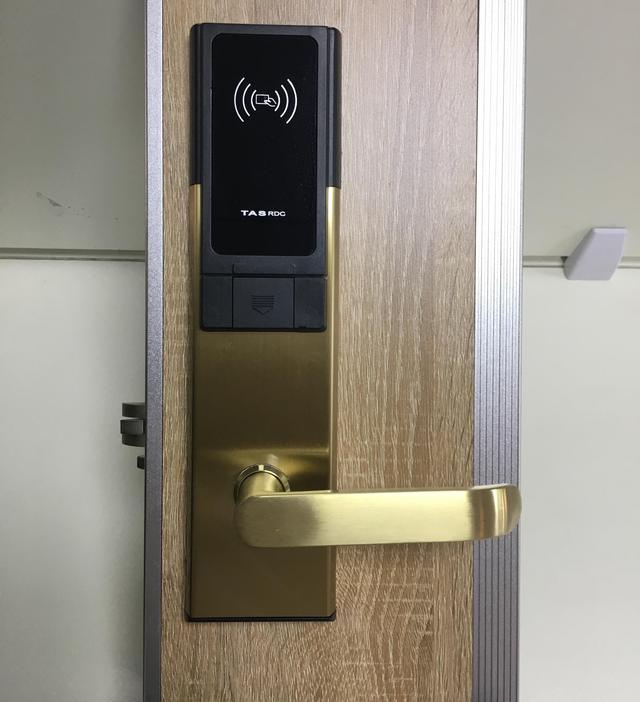 Electronic Card Lock 5 years work well Hotel lock Smart Card Hotel Locks